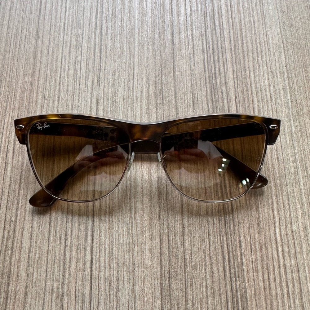 Unisex Ray-Ban Tortoise Shell Sunglasses